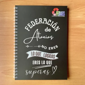 Cuaderno: No eres lo que logras, eres lo que superas